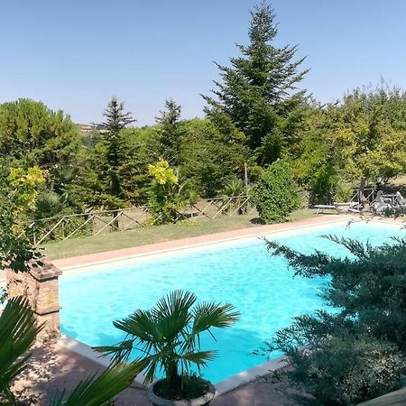 Montepulciano Stazione Agriturismo La Manonera מראה חיצוני תמונה