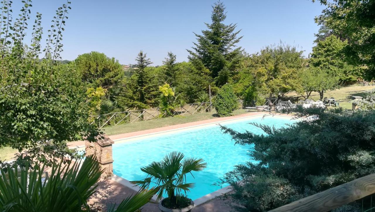Montepulciano Stazione Agriturismo La Manonera מראה חיצוני תמונה