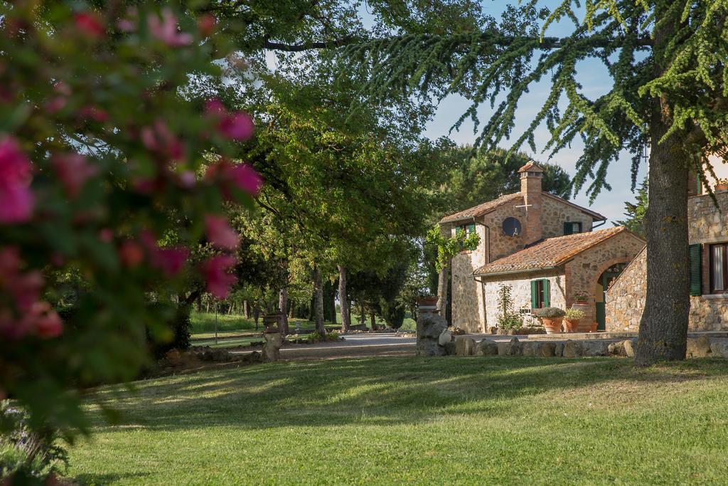Montepulciano Stazione Agriturismo La Manonera מראה חיצוני תמונה