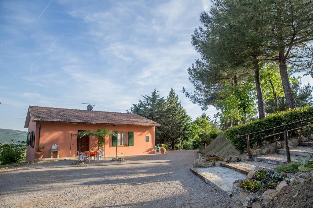 Montepulciano Stazione Agriturismo La Manonera מראה חיצוני תמונה