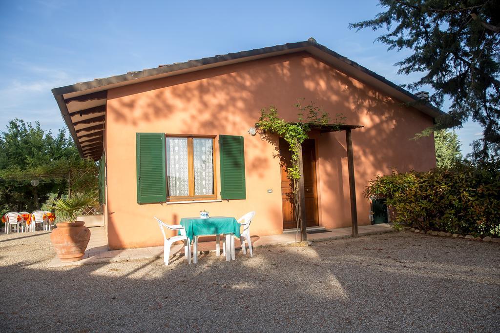 Montepulciano Stazione Agriturismo La Manonera מראה חיצוני תמונה